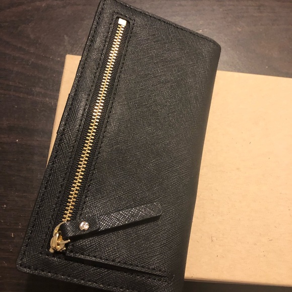 Kate Spade Wallet - Picture 4 of 4